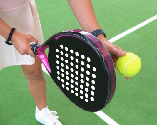 mengenal-olahraga-padel-perpaduan-antara-tenis-dan-squash