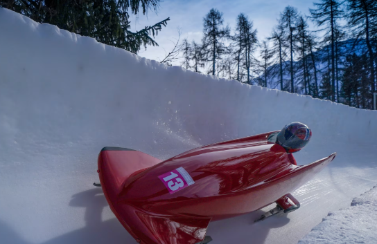 peran-pilot-dan-brakeman-dalam-tim-bobsleigh-modern